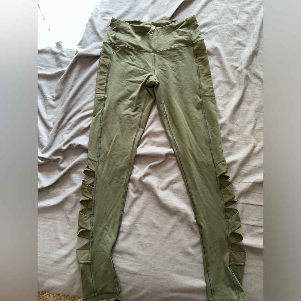 Victoria’s Secret leggings
